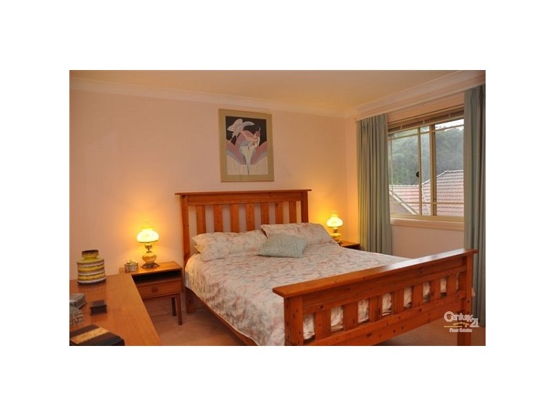 6 Honiton Avenue East, Carlingford NSW 2118