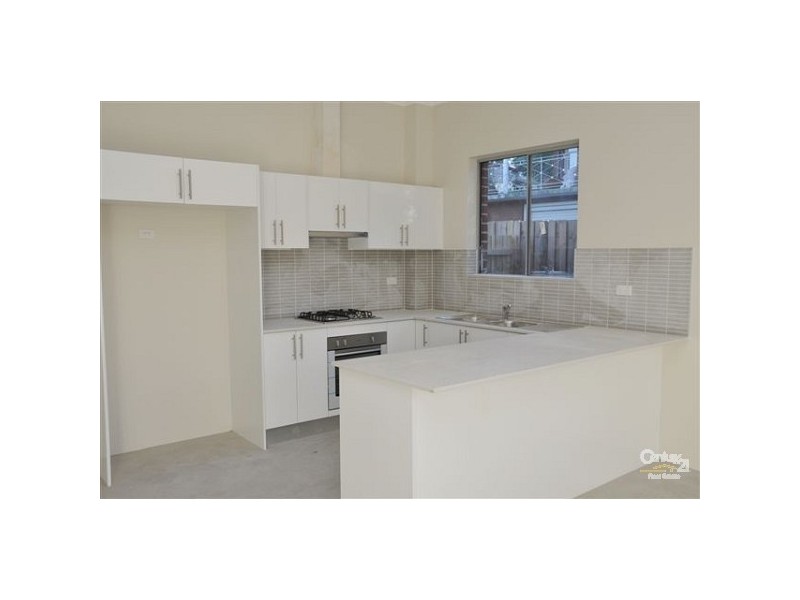 2/21-23 Prince st, Oatlands NSW 2117