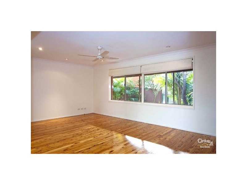 8 Oba Place, Toongabbie NSW 2146