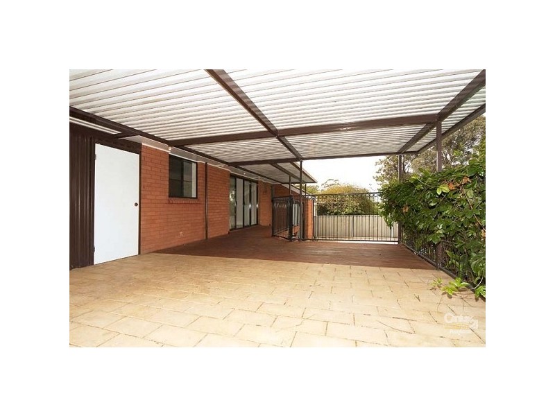 8 Oba Place, Toongabbie NSW 2146