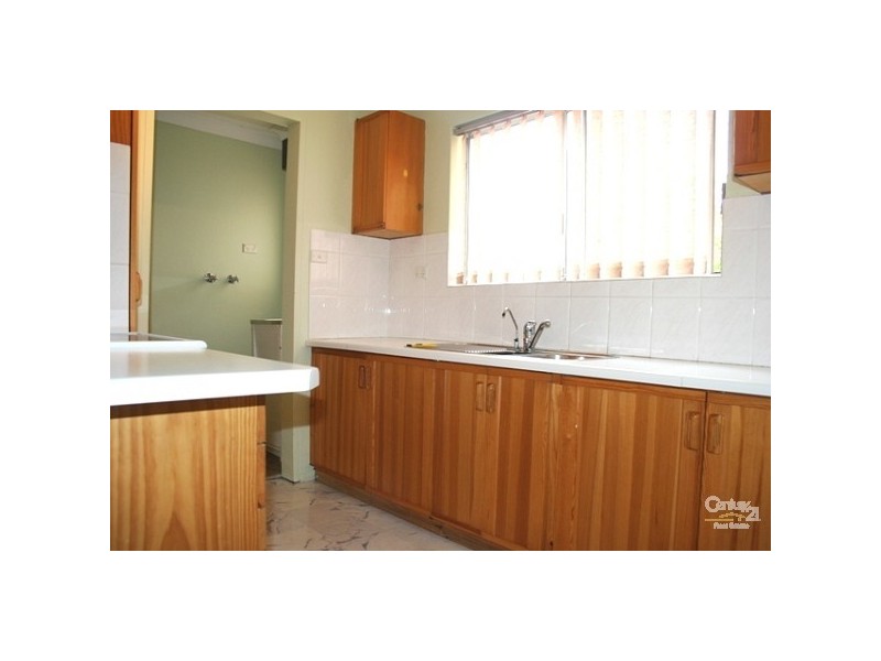 2/41 Adderton Road, Telopea NSW 2117