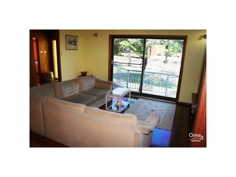 11 Belmore Street East, Oatlands NSW 2117