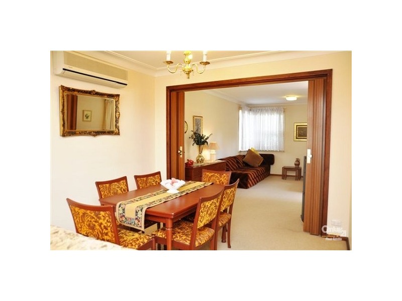 8 Lynden Ave, Carlingford NSW 2118