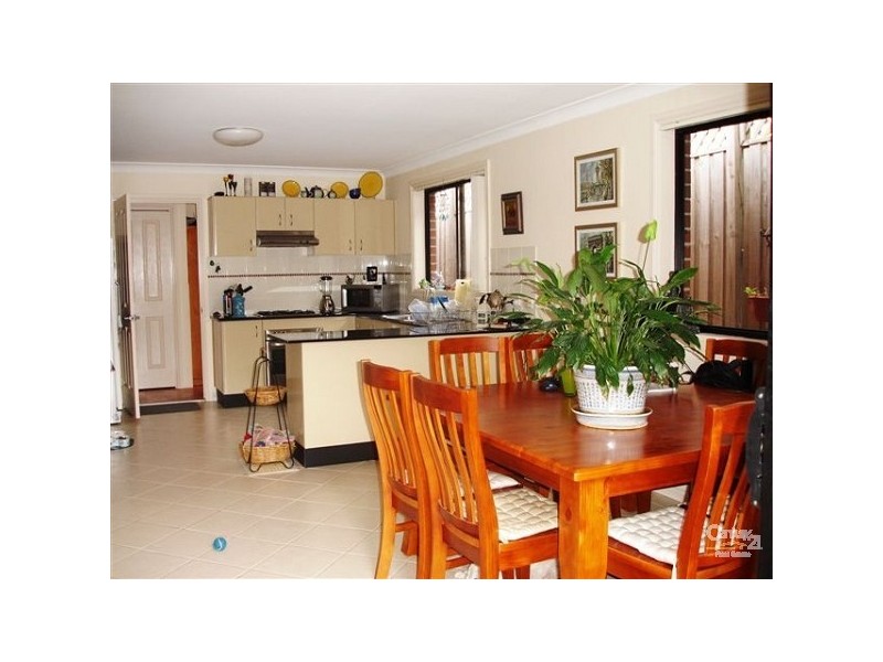 2/6 Wilkinson Lane, Telopea NSW 2117