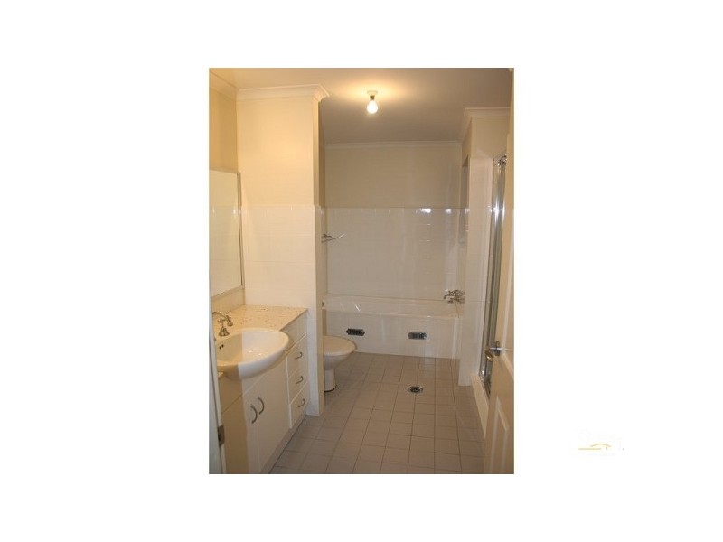 44/40 Strathalbyn Drive, Oatlands NSW 2117