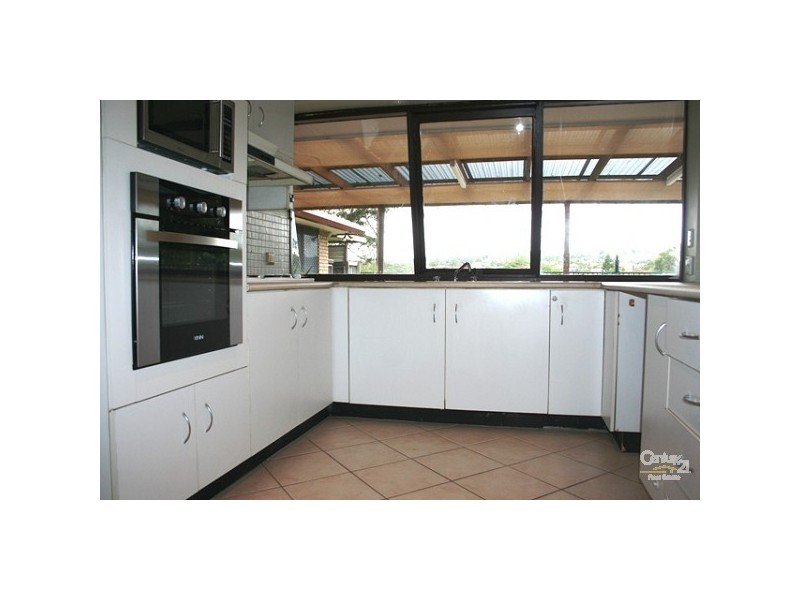 8 Britannia Road, Castle Hill NSW 2154