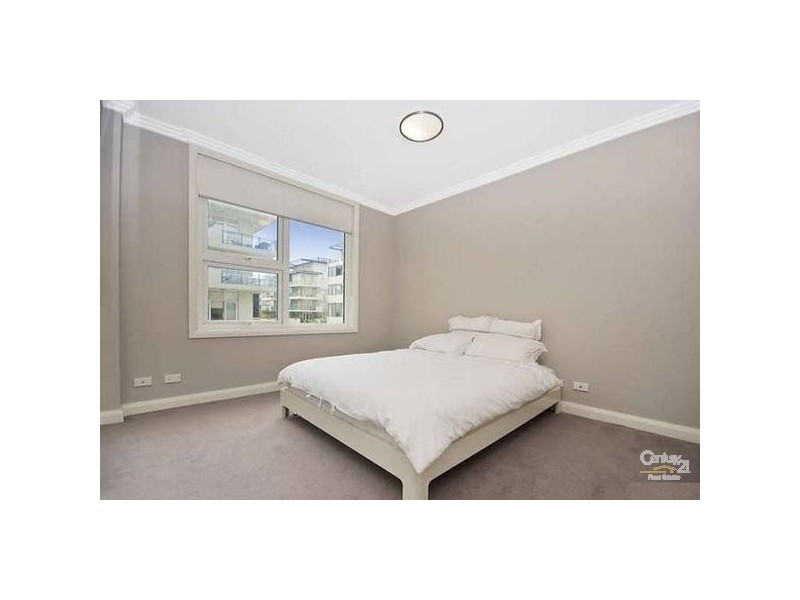 21/3 Bay Dr, Meadowbank NSW 2114