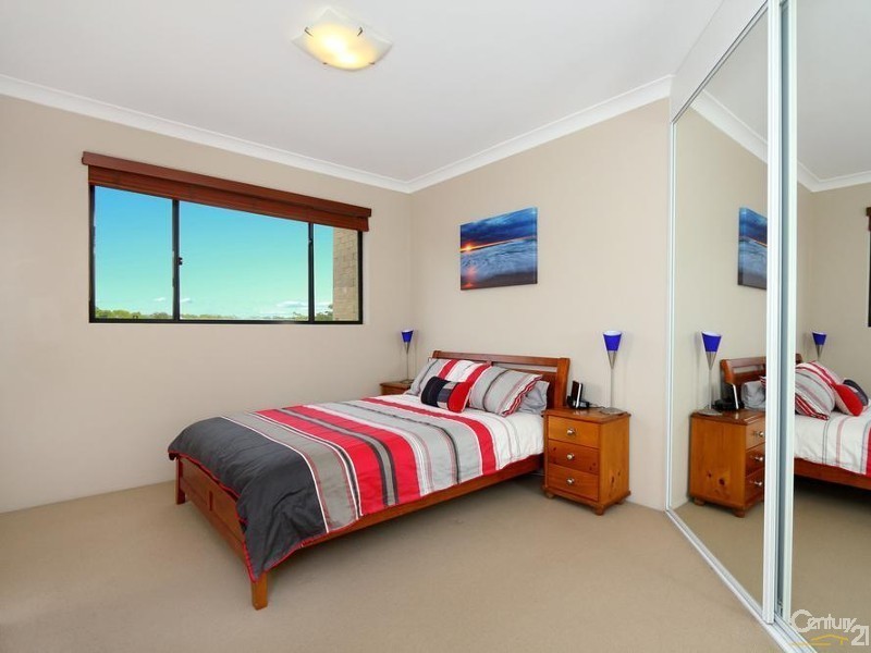 8/77-79 Adderton Rd, Telopea NSW 2117