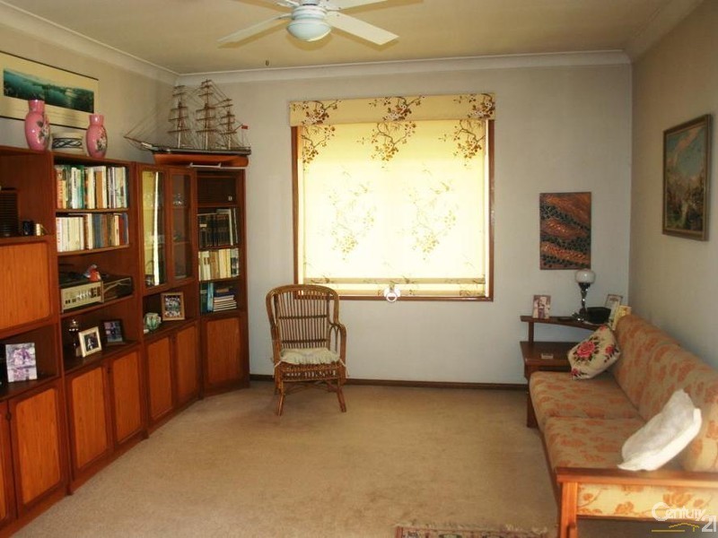 49 Oakes Rd, Carlingford NSW 2118