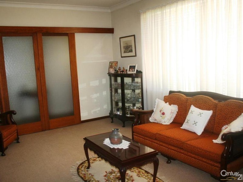 49 Oakes Rd, Carlingford NSW 2118