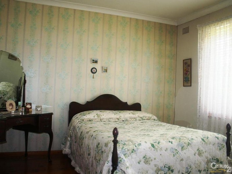 49 Oakes Rd, Carlingford NSW 2118