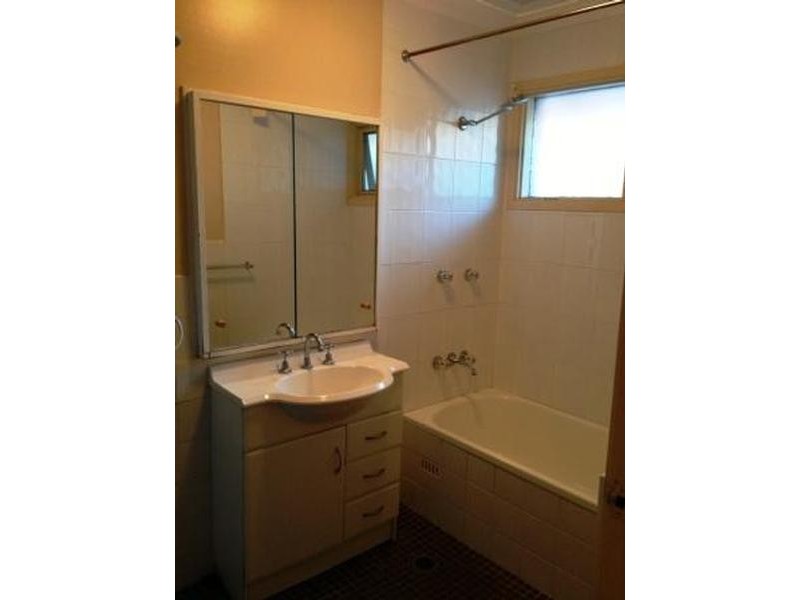 4 Yalding Ave, Carlingford NSW 2118