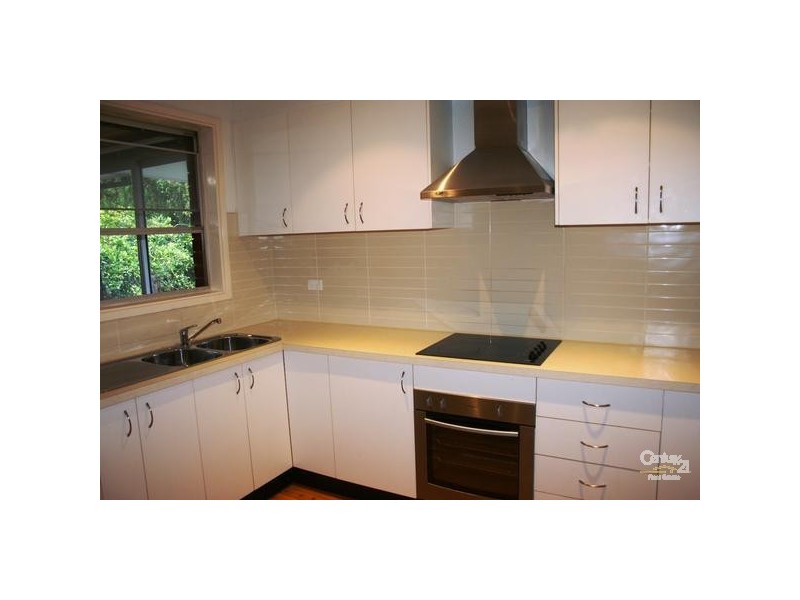 10 Lasburn Cres, Carlingford NSW 2118