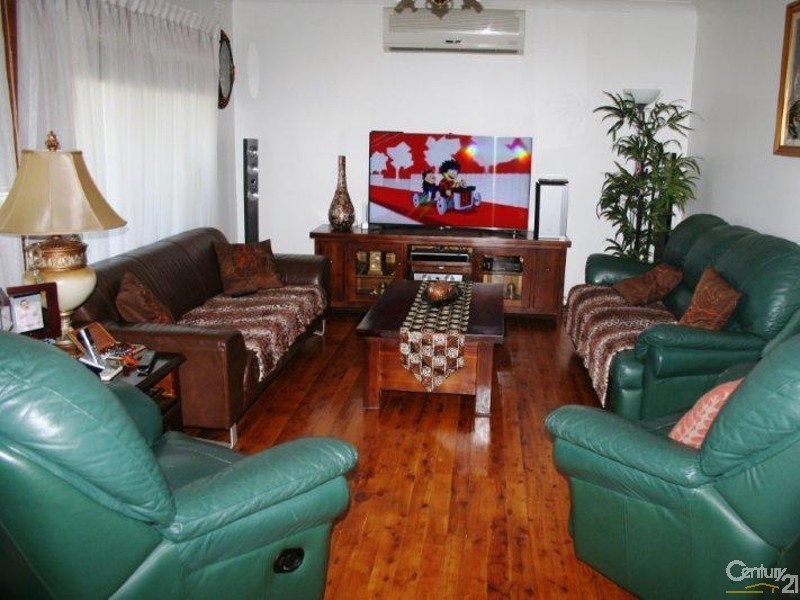 748c Pennant Hills Rd, Carlingford NSW 2118