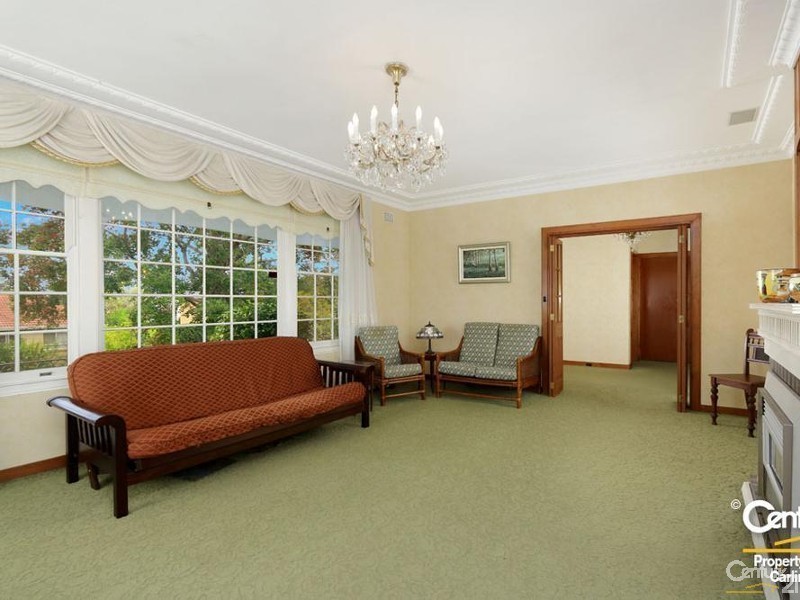 4 Regency, Oatlands NSW 2117