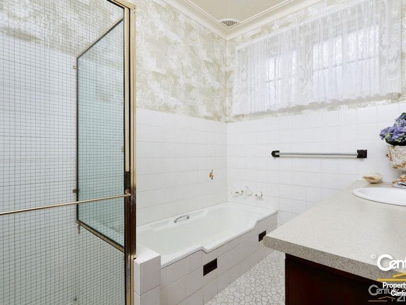 4 Regency, Oatlands NSW 2117