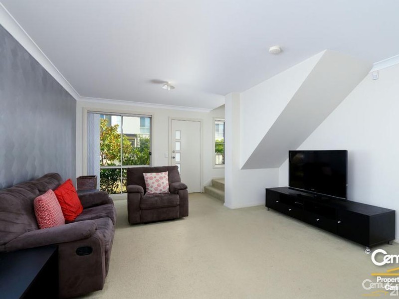 6 Bandicoot Drive, Woodcroft NSW 2767