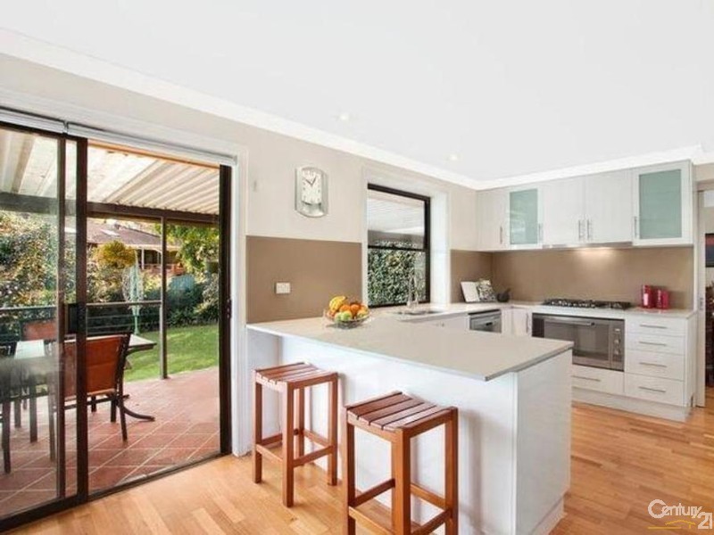 9 Kanadah Ave, Baulkham Hills NSW 2153