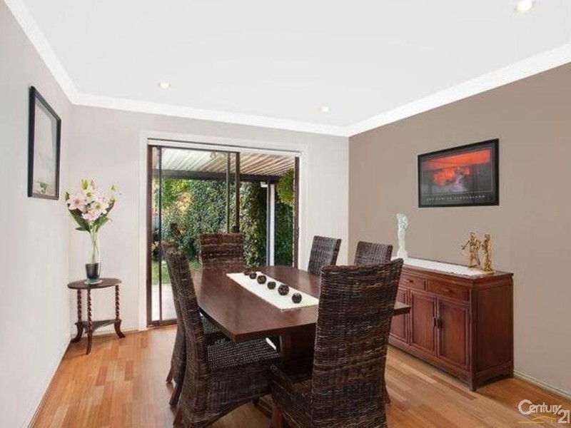 9 Kanadah Ave, Baulkham Hills NSW 2153