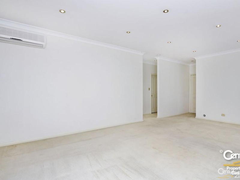 8/8-12 Wesley Street, Telopea NSW 2117