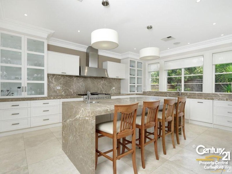 106 Eaton Road, West Pennant Hills NSW 2125