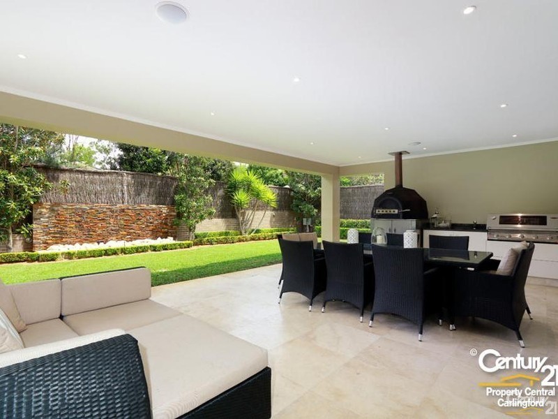 106 Eaton Road, West Pennant Hills NSW 2125
