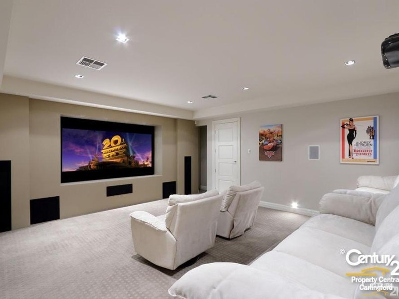 106 Eaton Road, West Pennant Hills NSW 2125