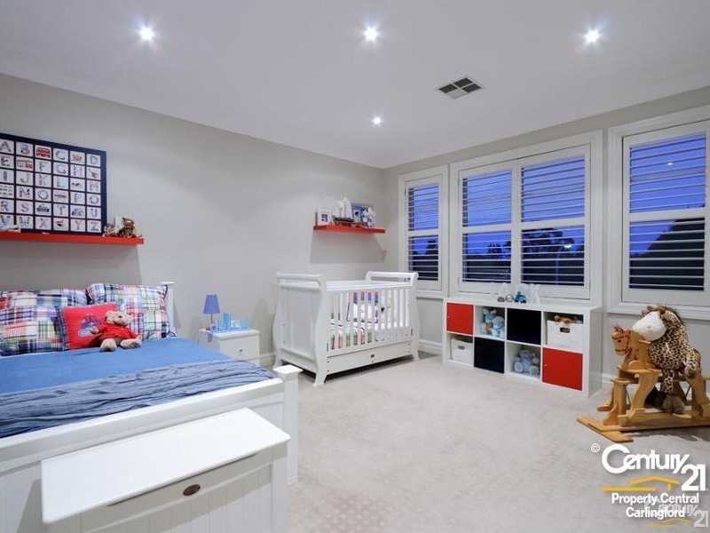 106 Eaton Road, West Pennant Hills NSW 2125