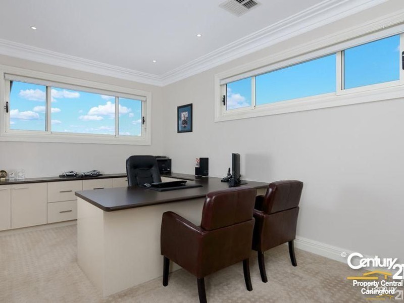 106 Eaton Road, West Pennant Hills NSW 2125