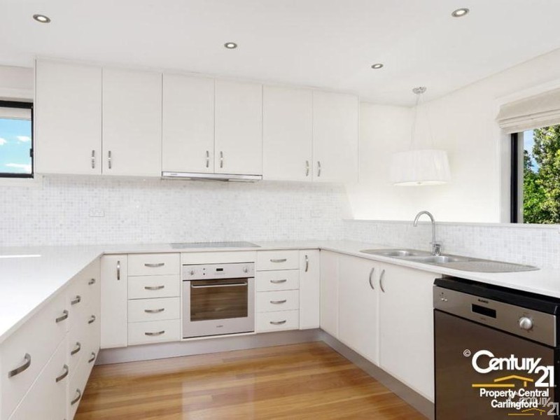 26  Kelvin Grove, Winston Hills NSW 2153