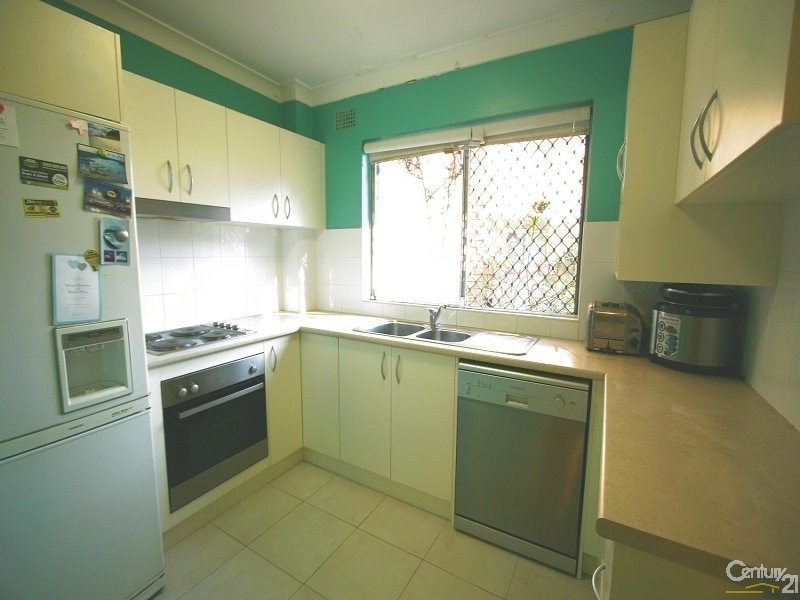 2/15 Station Street, Dundas NSW 2117