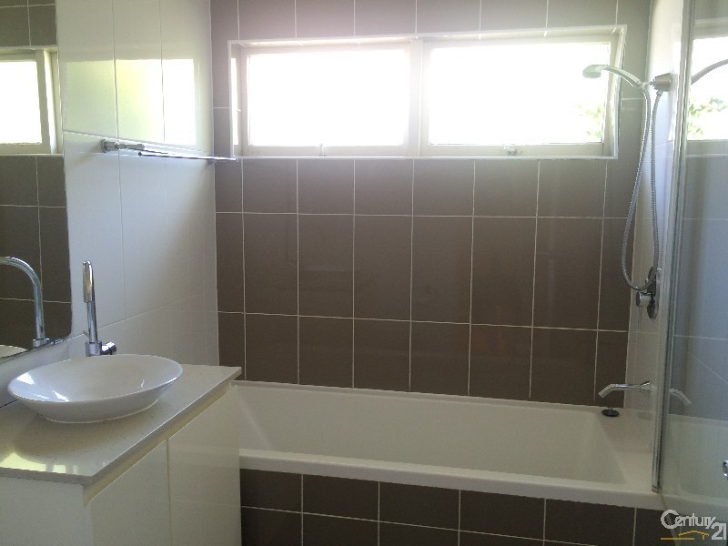 30 Donald Street, Carlingford NSW 2118