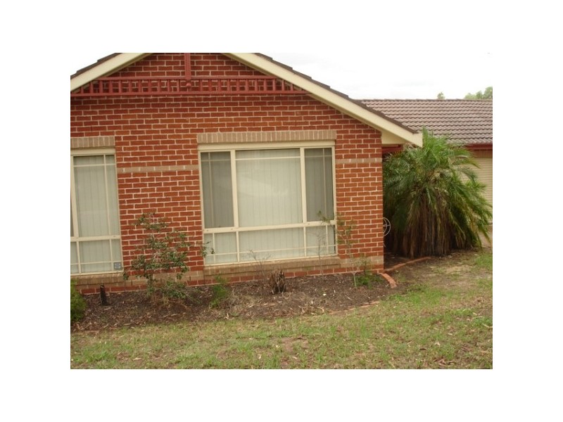 2a Farrendon Place, Mount Annan NSW 2567