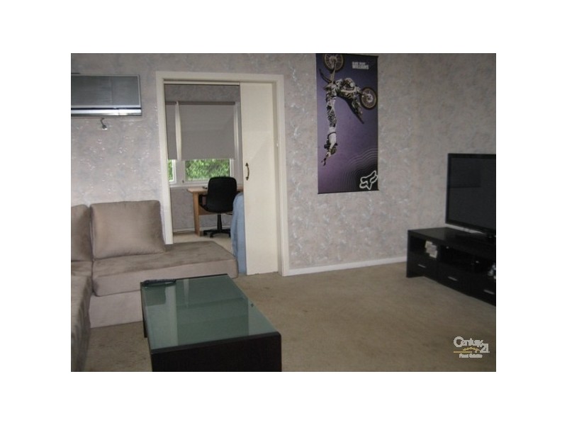 1 Angus Avenue, Waratah NSW 2298