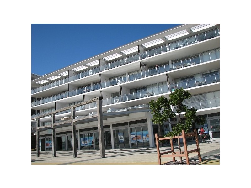 303/7 Honeysuckle Drive, Newcastle NSW 2300