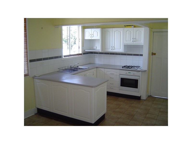 33 OMara Street, Mayfield East NSW 2304