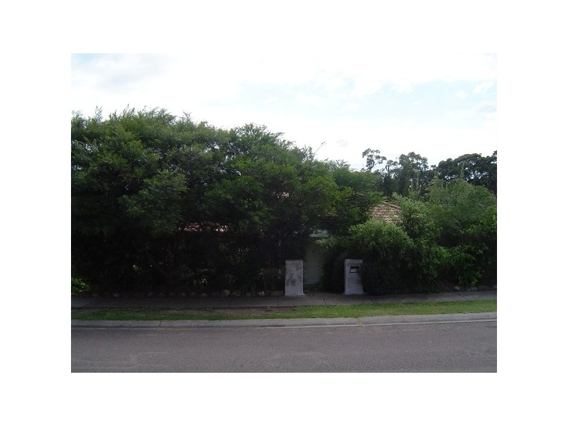 72 East Street, Warners Bay NSW 2282