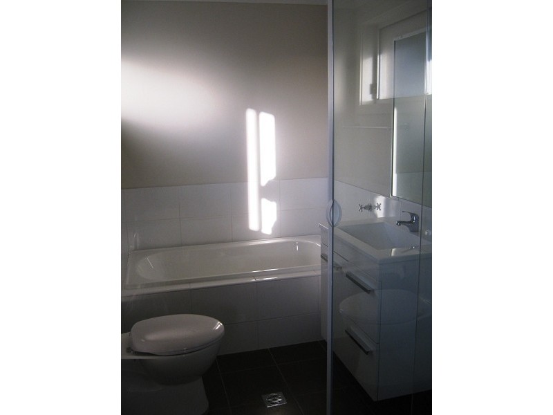 3/210 Brunker Road, Adamstown NSW 2289