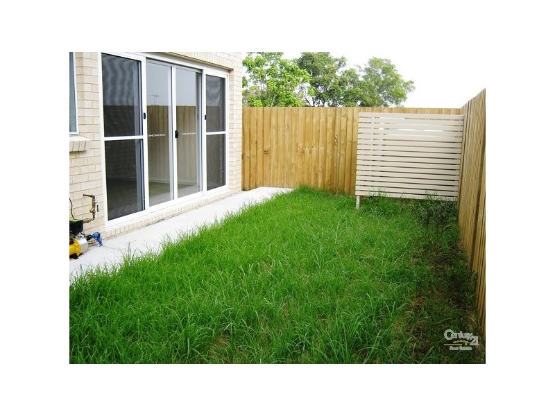 3/210 Brunker Road, Adamstown NSW 2289