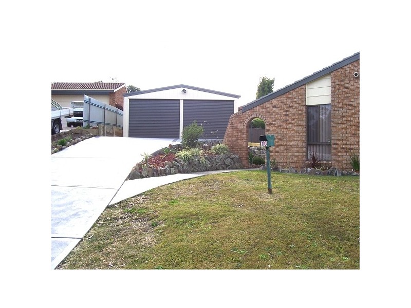 10 Craven Close, Maryland NSW 2287