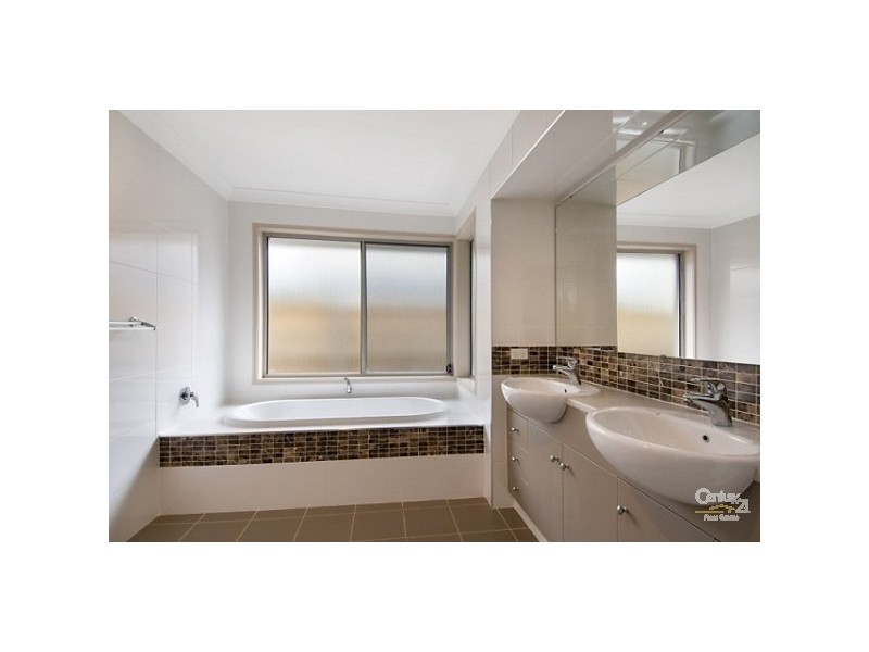 66 South Street, Medowie NSW 2318