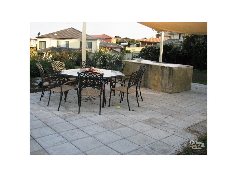 8 Jasmine Way, Thornton NSW 2322