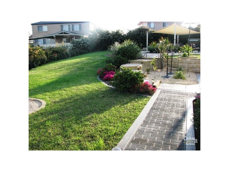 8 Jasmine Way, Thornton NSW 2322