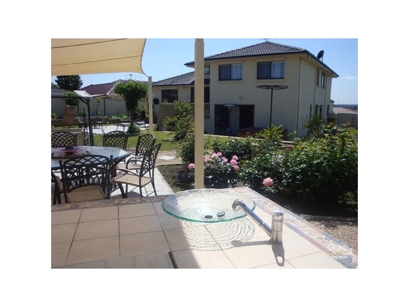 8 Jasmine Way, Thornton NSW 2322