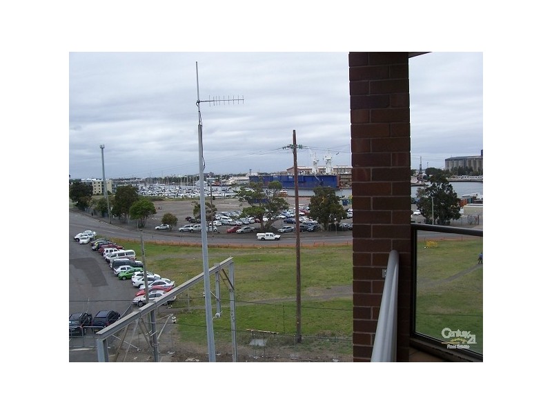 609/25 Bellevue Street, Newcastle NSW 2300
