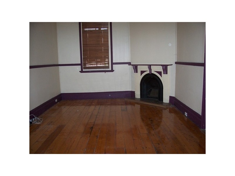 16 Carlton Street, Newcastle NSW 2300