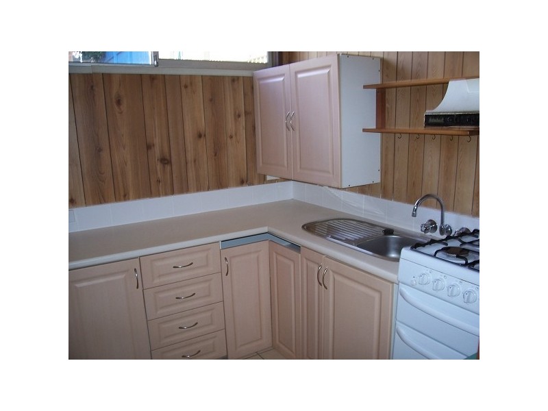 16 Carlton Street, Newcastle NSW 2300