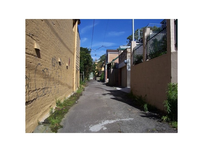 16 Carlton Street, Newcastle NSW 2300