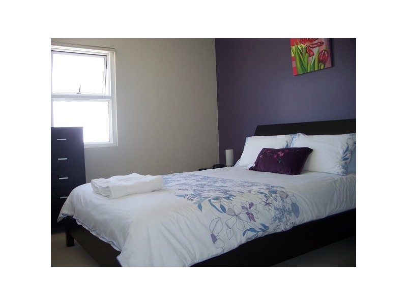 1004/489 Hunter Street, Newcastle NSW 2300