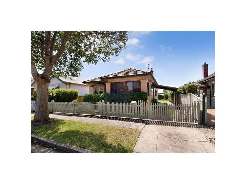 32 Chatham Road, Georgetown NSW 2298